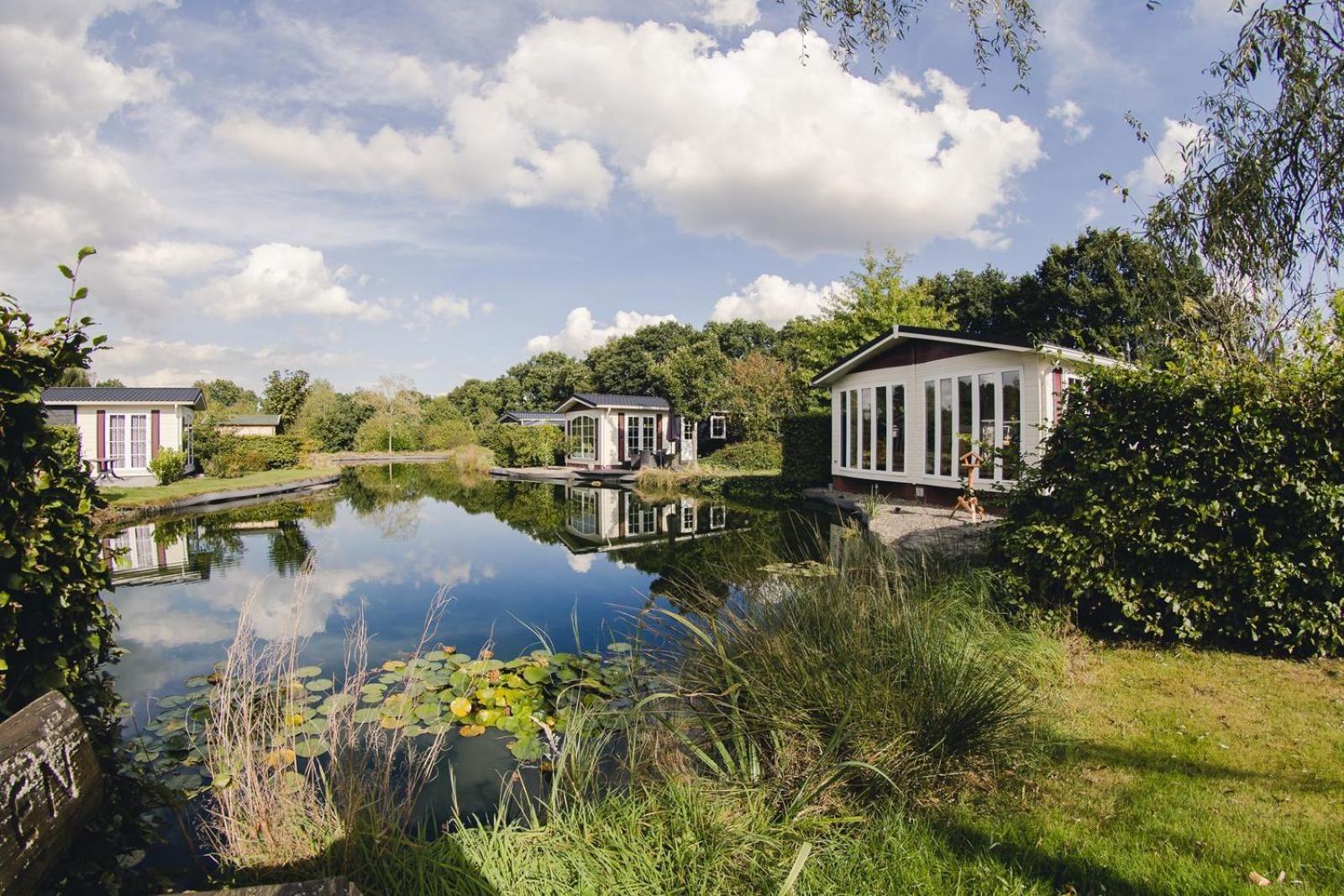 Buitenplaats Holten Ferienpark 3*