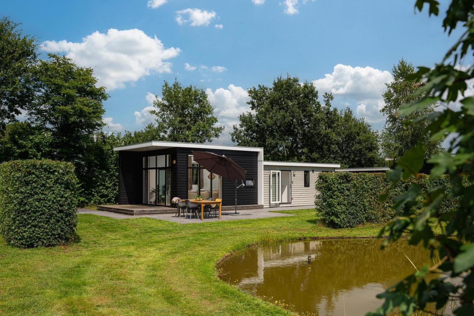 Ferienpark Buitenplaats Holten 3*
