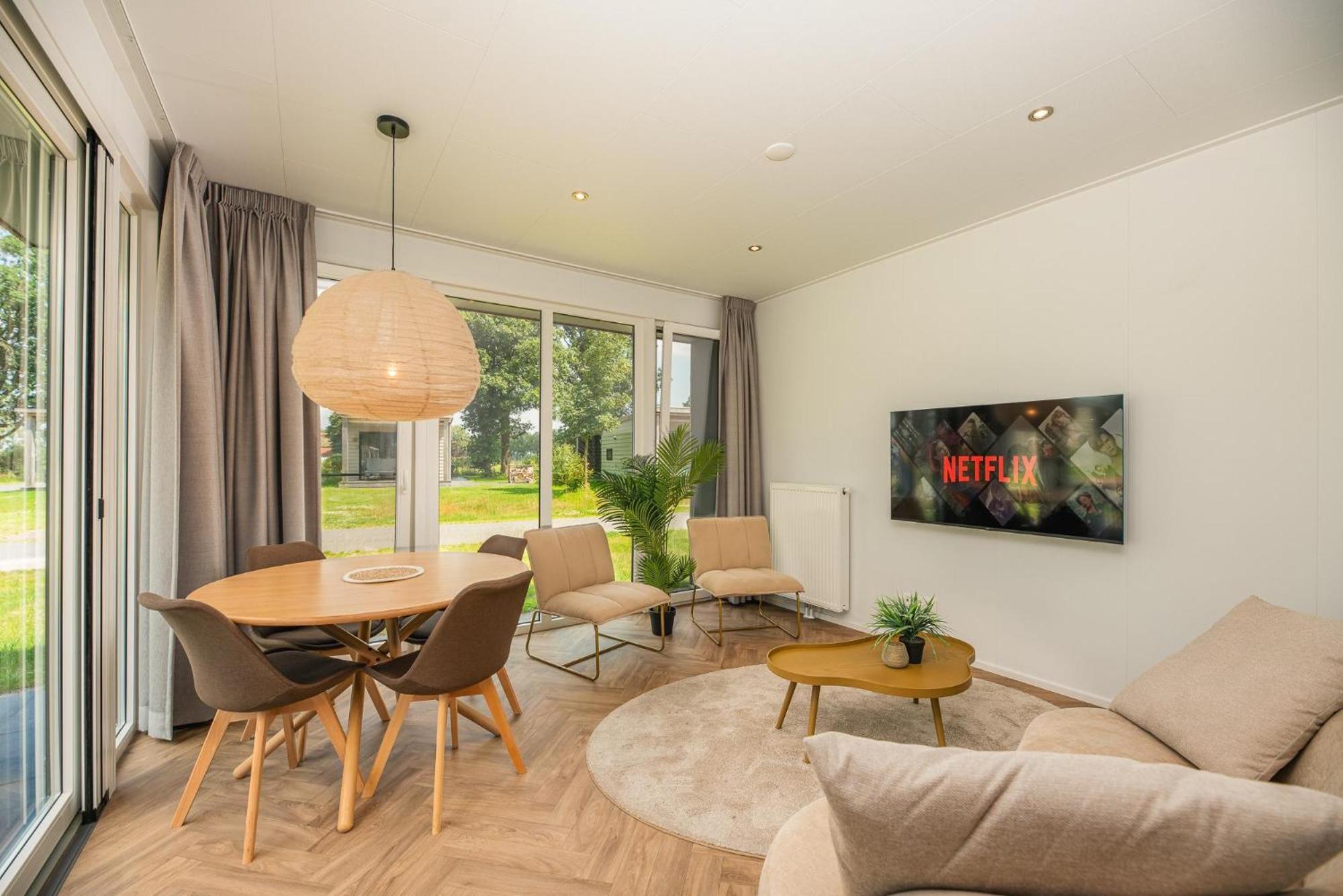 Buitenplaats Holten Vakantiepark 3*